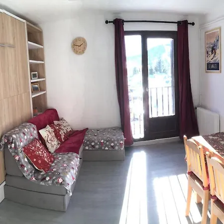 Les Angles - Appart T1 cabine rénové 30m2 Appartamento